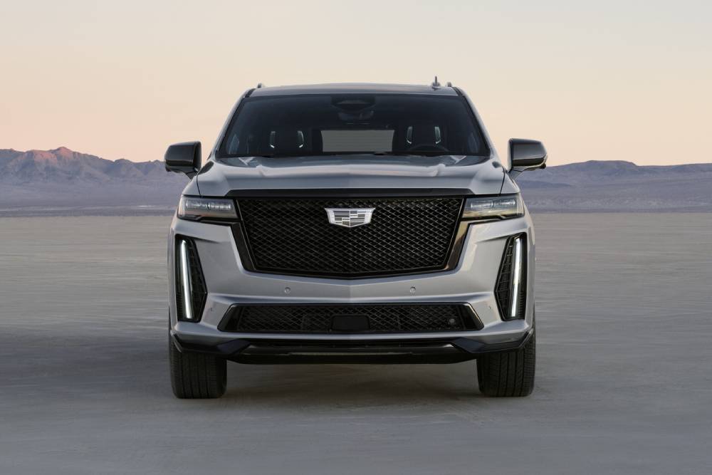 https://autogreeknews.gr/wp-content/uploads/2022/05/2023-Cadillac-Escalade-V-11.jpg
