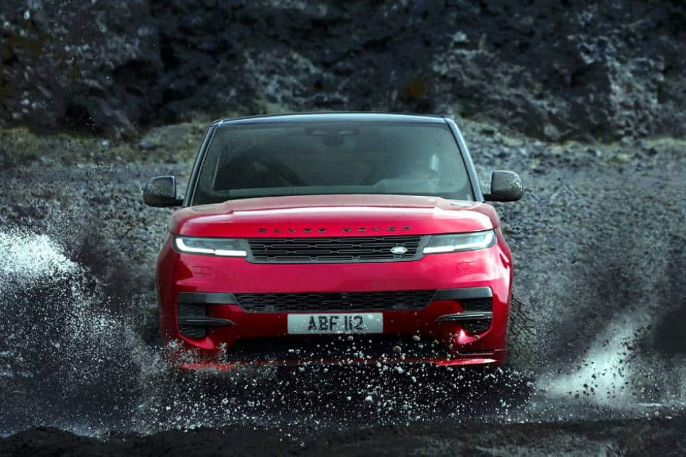 https://autogreeknews.gr/wp-content/uploads/2022/05/2023-Range-Rover-Sport-62.jpg