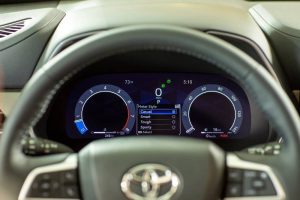 2023-Toyota-Highlander-12