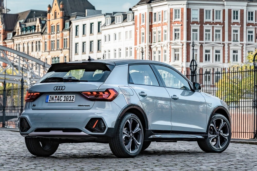 https://autogreeknews.gr/wp-content/uploads/2022/05/Audi-A1-allstreet2.jpg
