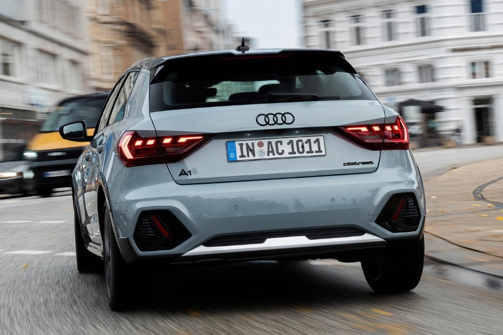 https://autogreeknews.gr/wp-content/uploads/2022/05/Audi-A1-allstreet5.jpg
