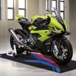 BMW-M-1000-RR-15