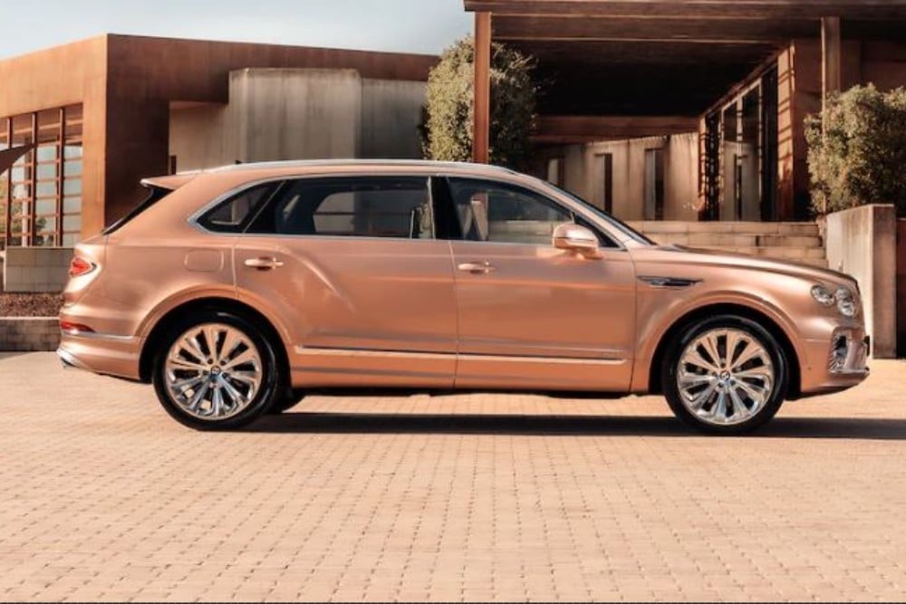 https://autogreeknews.gr/wp-content/uploads/2022/05/Bentley-Bentayga12.jpg