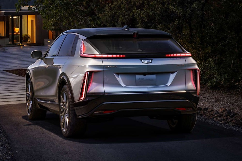 https://autogreeknews.gr/wp-content/uploads/2022/05/Cadillac-Lyriq2.jpg