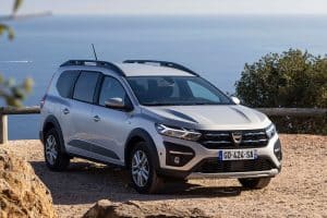 Dacia-Jogger-2022 (17)