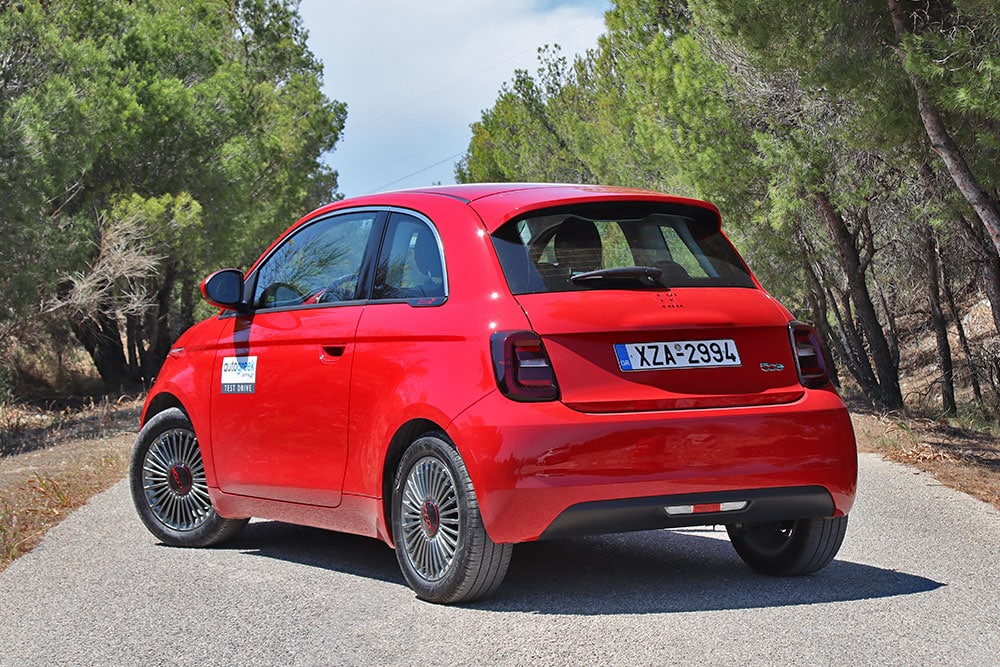 https://autogreeknews.gr/wp-content/uploads/2022/05/Fiat-500-RED-electric-37.jpg