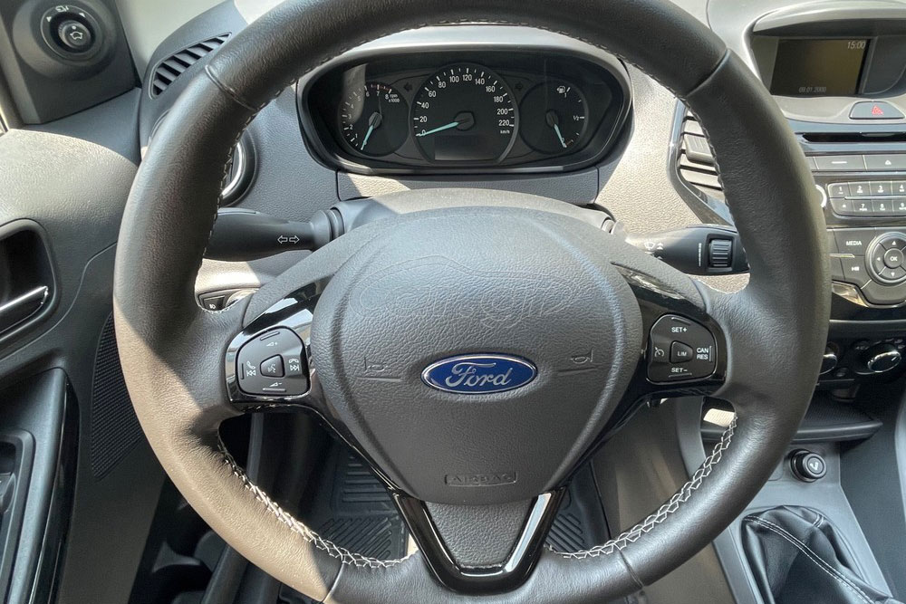 https://autogreeknews.gr/wp-content/uploads/2022/05/Ford-Ka-2018-7.jpg