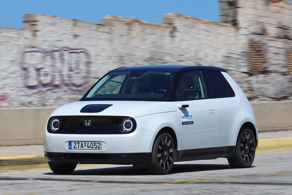 https://autogreeknews.gr/wp-content/uploads/2022/05/Honda-e-2022-16.jpg
