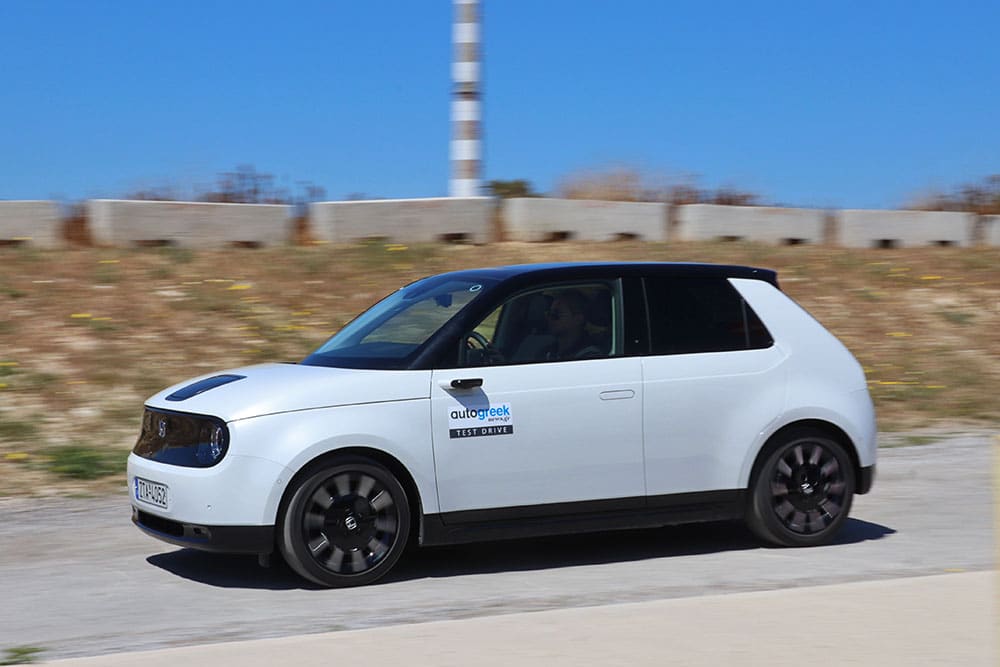 https://autogreeknews.gr/wp-content/uploads/2022/05/Honda-e-2022-19.jpg