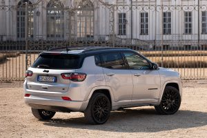 Jeep-Compass-e-Hybrid-(3)
