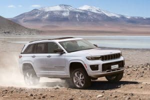 Jeep-Grand-Cherokee-4xe-2022-(2)