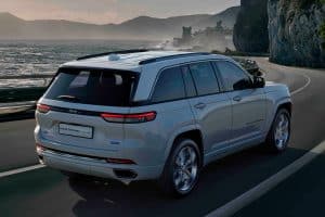 Jeep-Grand-Cherokee-4xe-2022-(3)