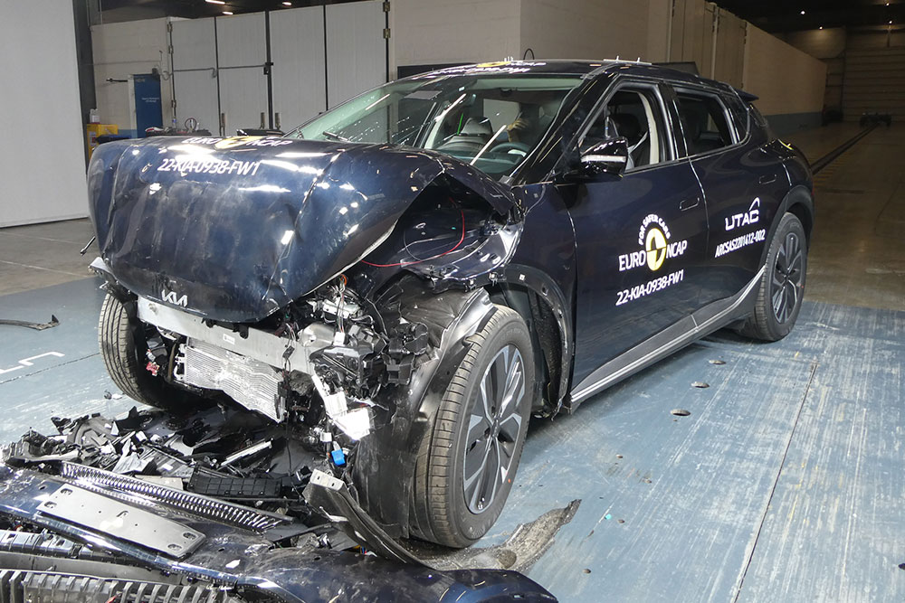 https://autogreeknews.gr/wp-content/uploads/2022/05/Kia-EV6-crash-test-2.jpg