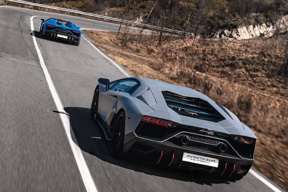 https://autogreeknews.gr/wp-content/uploads/2022/05/Lamborghini-Aventador-Ultimate-13.jpg