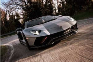 Lamborghini-Aventador-Ultimate-24