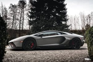 Lamborghini-Aventador-Ultimate-58