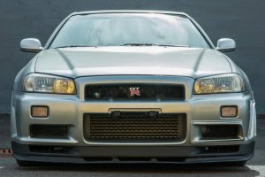 Left-Hand-Drive-R34-Nissan-GT-R-2