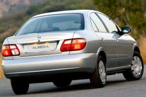 Nissan-Almera-2003-(12)