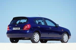 Nissan-Almera-2003-(7)