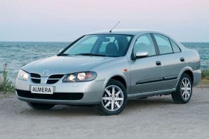 Nissan-Almera-2003-(8)