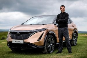 Nissan Ariya Pole2