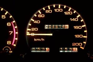 Nissan-Bluebird-1986-(5)