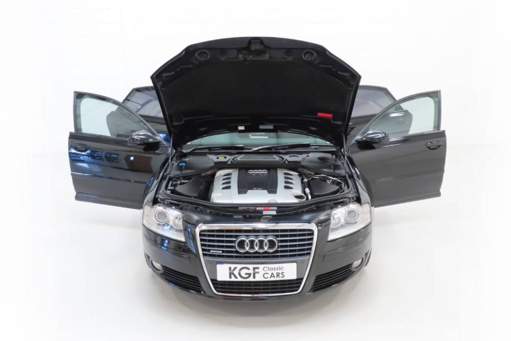 Πωλείται το Audi A8 της Μαντόνα