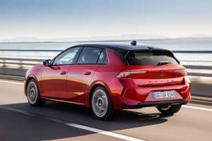 Opel Astra 2022 (5)