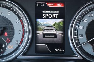 Suzuki S-Cross 1.4T 4WD (21)