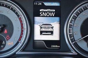 Suzuki S-Cross 1.4T 4WD (22)