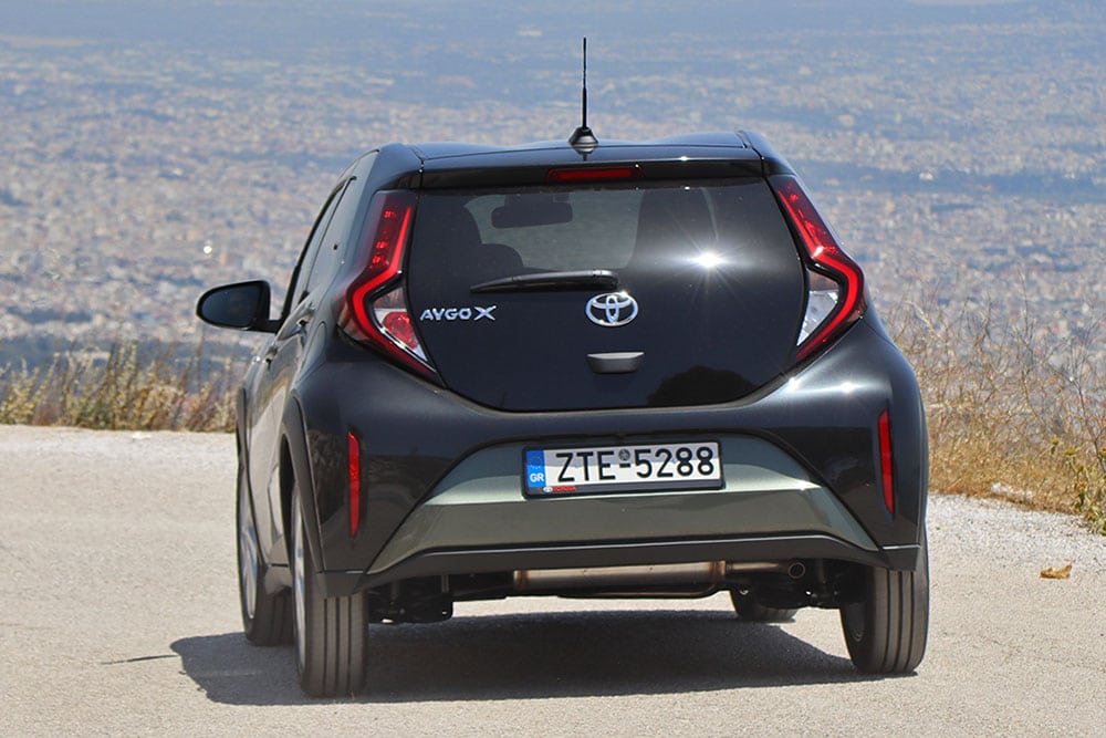 https://autogreeknews.gr/wp-content/uploads/2022/05/Toyota-Aygo-X-7.jpg