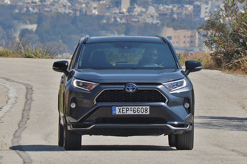 https://autogreeknews.gr/wp-content/uploads/2022/05/Toyota-RAV4-PHEV-11.jpg