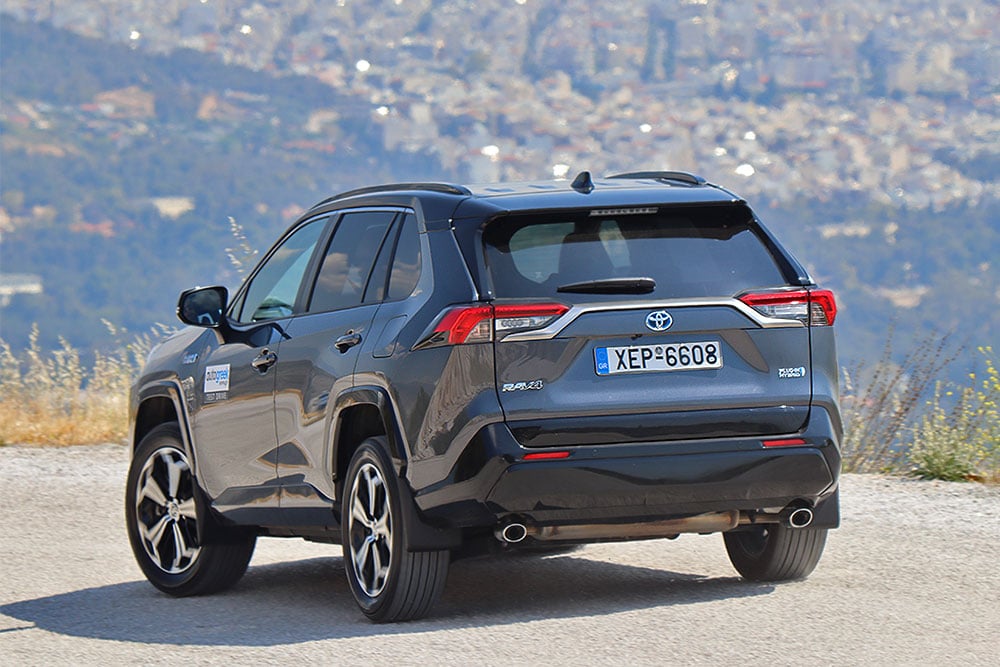 https://autogreeknews.gr/wp-content/uploads/2022/05/Toyota-RAV4-PHEV-14.jpg