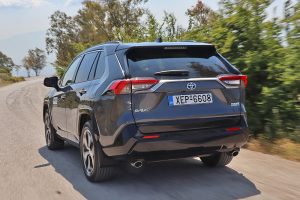 Toyota RAV4 PHEV (3)