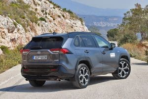 Toyota RAV4 PHEV (4)