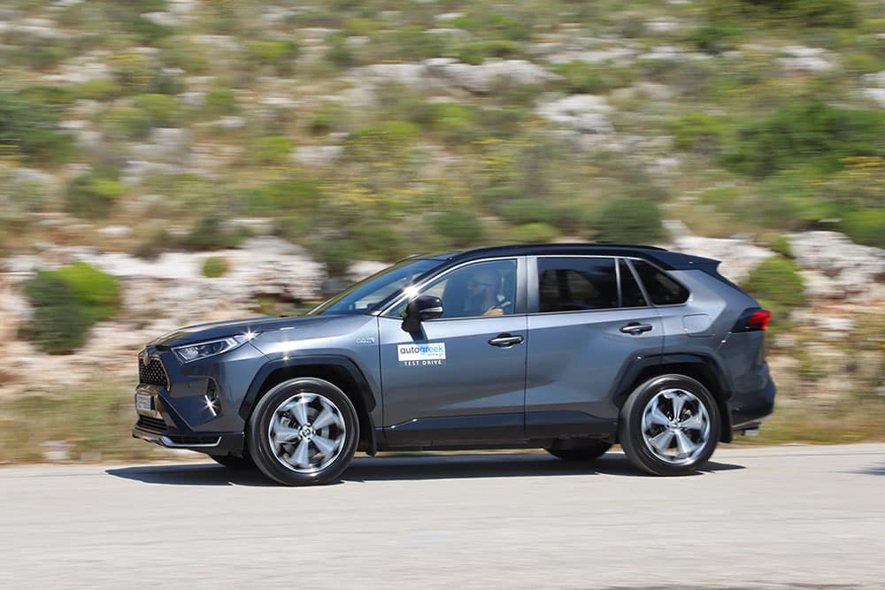 https://autogreeknews.gr/wp-content/uploads/2022/05/Toyota-RAV4-PHEV-8.jpg