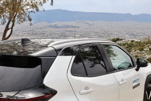 Toyota-Yaris-Cross-roof