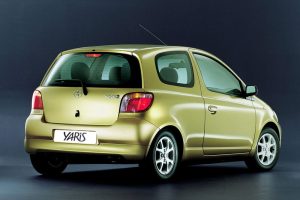 Toyota Yaris I (8)