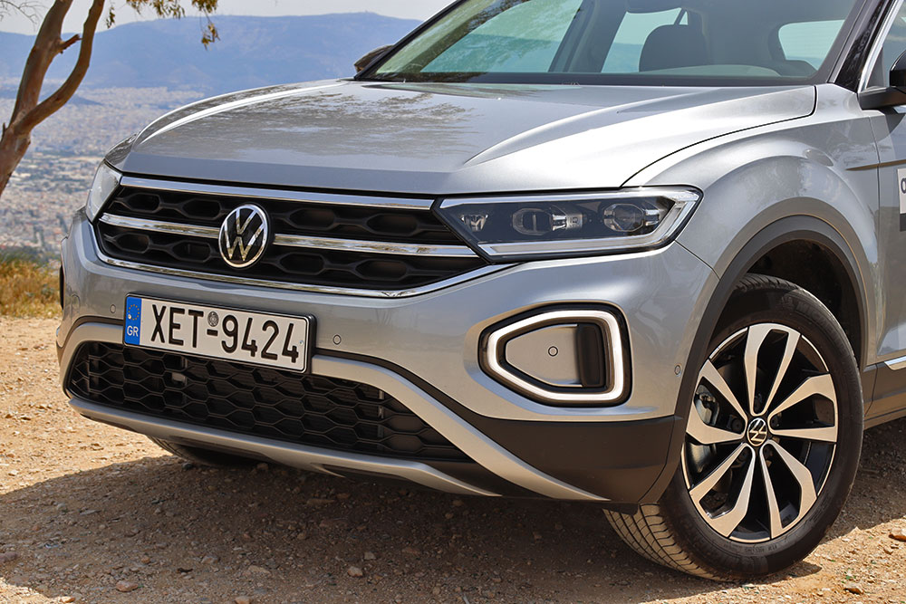 https://autogreeknews.gr/wp-content/uploads/2022/05/VW-T-Roc-1.5-TSI-2022-14.jpg