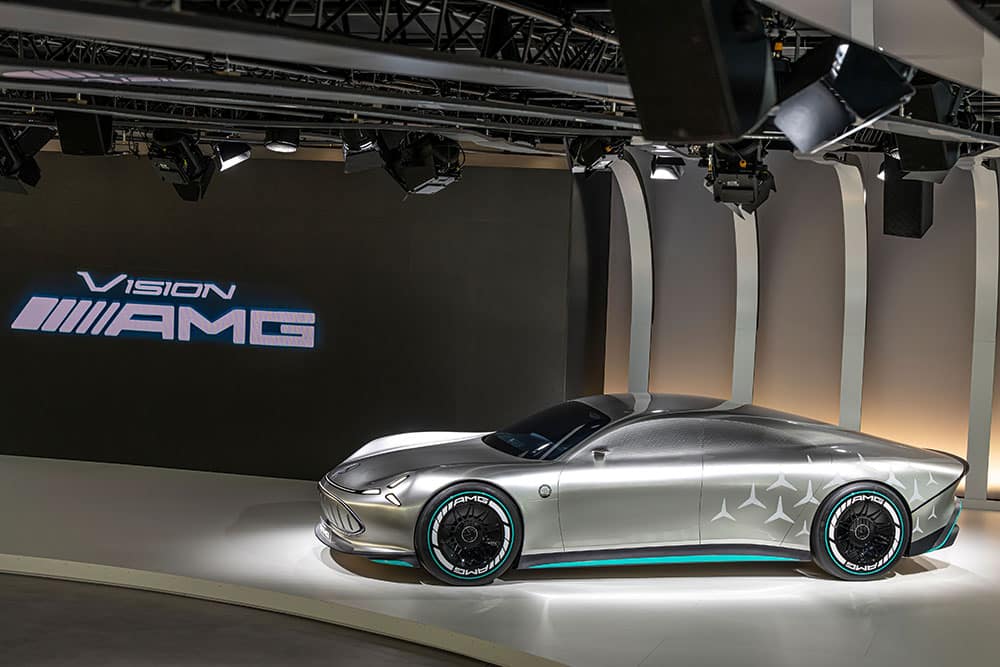 https://autogreeknews.gr/wp-content/uploads/2022/05/Vision-AMG-12.jpg