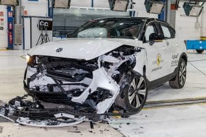 Volvo-C40-Recharge-crash-test-(5)