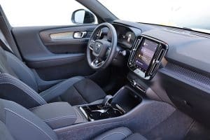 Volvo XC40 Recharge P6 (9)