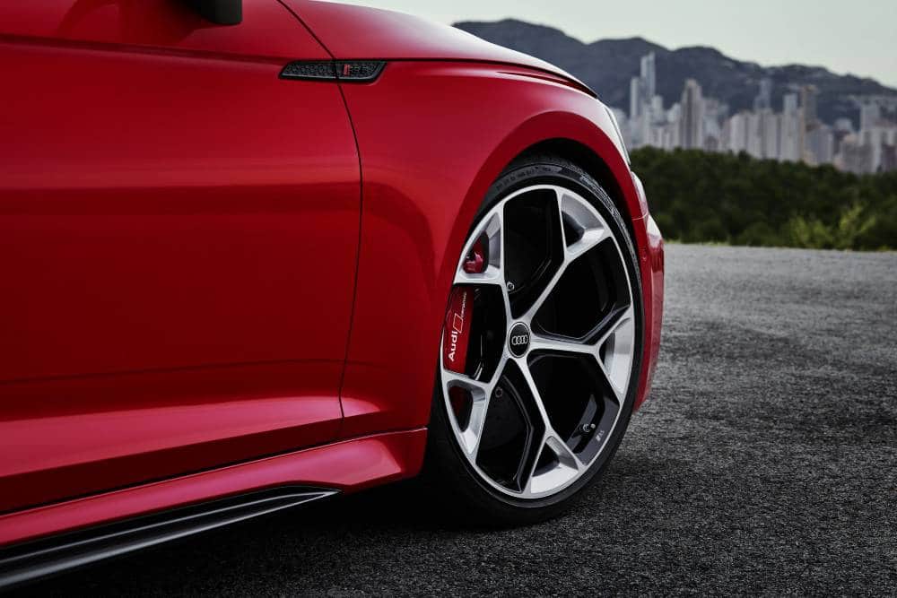 https://autogreeknews.gr/wp-content/uploads/2022/05/audi-turns-up-the-wick-on-the-2023-rs-5-stateside-4.jpg