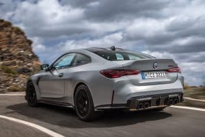bmw-m4-csl-(5)