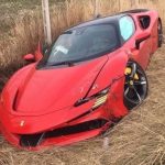 dacia-duster-puts-ferrari-sf90-to-sleep-following- (3)