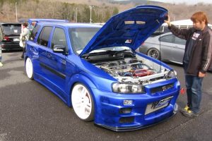 nissan skyline honda cr-v