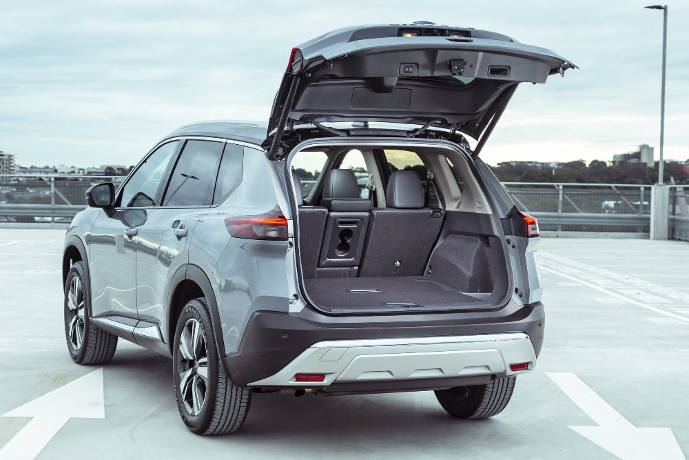 https://autogreeknews.gr/wp-content/uploads/2022/05/nissan-x-trail-6.jpg