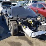 someone-thinks-this-crashed-mclaren-720s-is-worth-