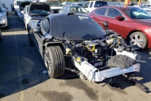 someone-thinks-this-crashed-mclaren-720s-is-worth-