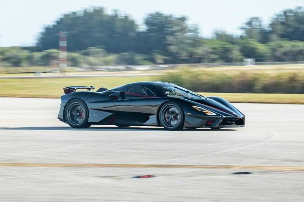 https://autogreeknews.gr/wp-content/uploads/2022/05/ssc-tuatara-hits-295-mph-at-the-johnny-bohmer-prov-1.jpg